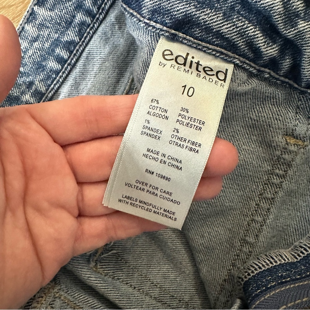 Edited by Remi Bader Women’s Light Wash Frayed Hem Denim Skirt Sz 10 GUC - Picture 7 of 9